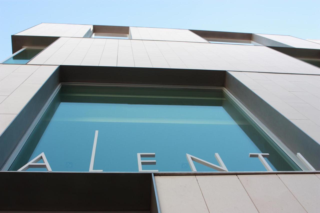 Alenti Sitges Hotel מראה חיצוני תמונה