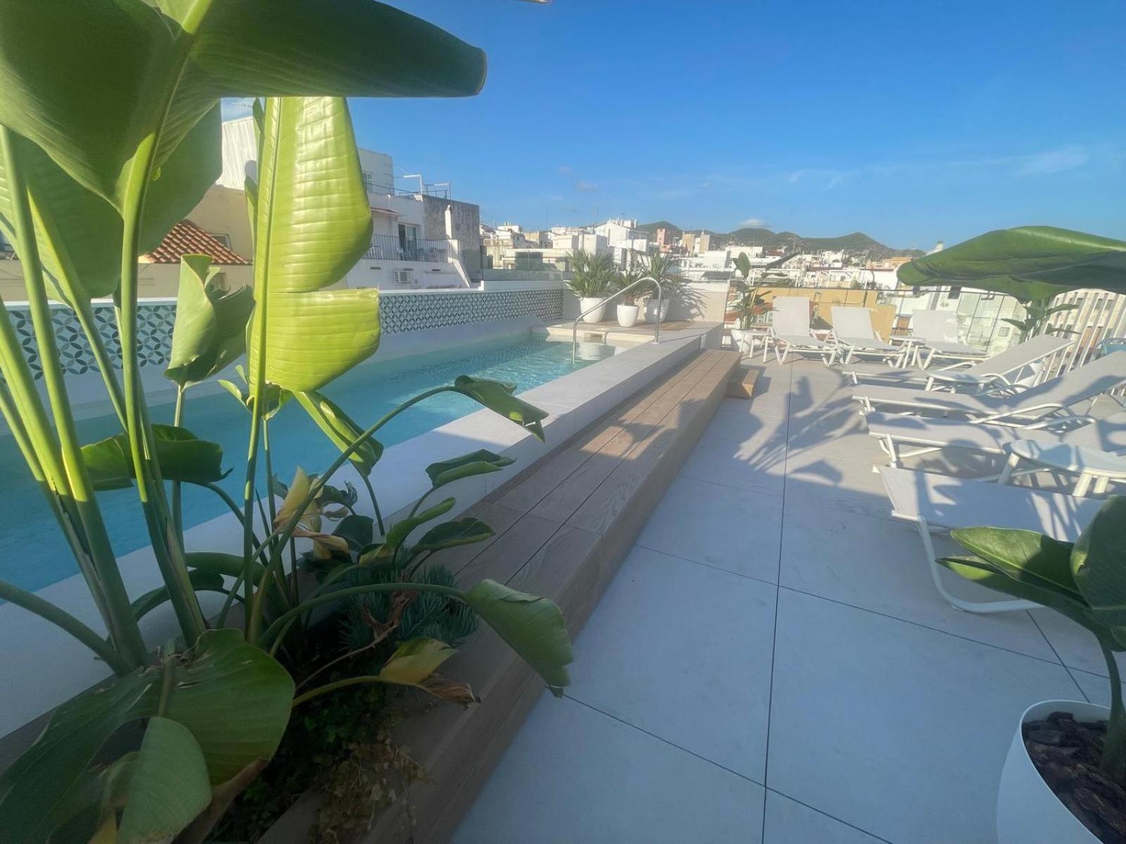 Alenti Sitges Hotel מראה חיצוני תמונה