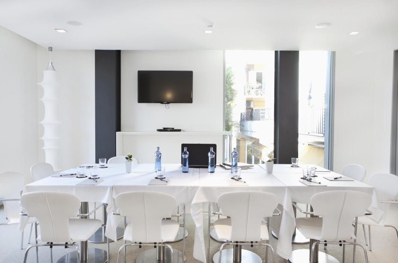 Alenti Sitges Hotel מראה חיצוני תמונה